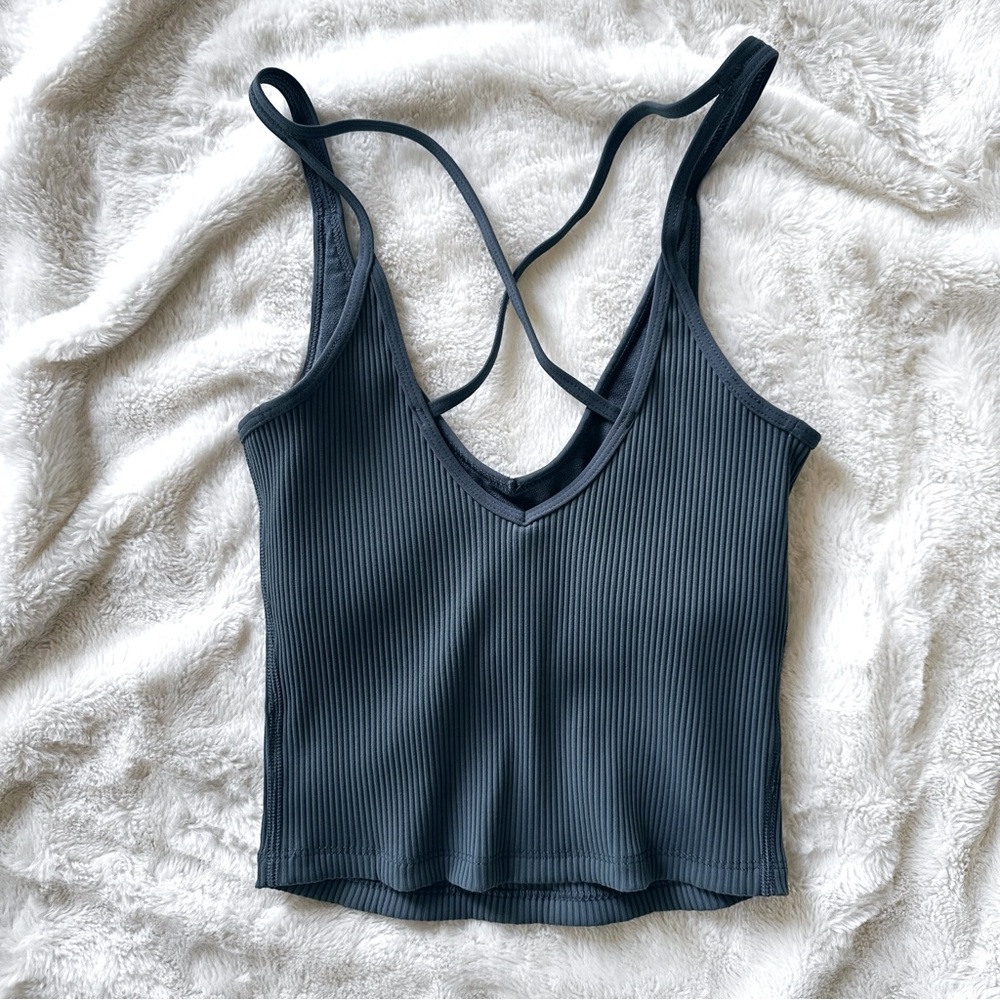 Vuori Rib Crop Tank - Picture 4 of 6